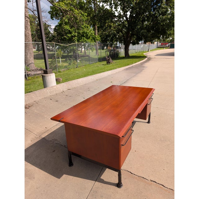 1990s Vintage 'Relay' Desk by Geoff Hollington for Herman Miller For Sale - Image 12 of 18