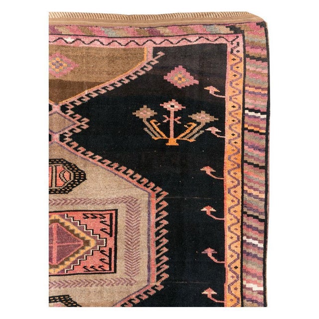 Tribal Galerie Shabab Collection Tribal Mid-20th Century Handmade Turkish Anatolian Room Size Carpet For Sale - Image 3 of 10