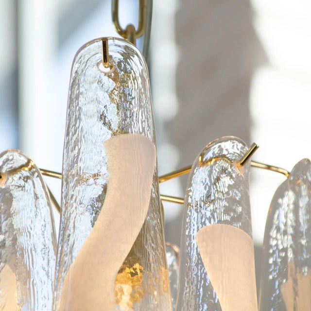 1990s Petal Suspension Lamp in Murano Crystal and White Glass, Italy, 1990s For Sale - Image 5 of 13