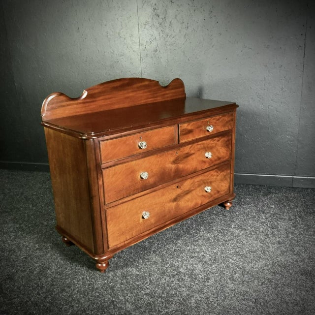 Late 19th Century Victorian Mahogany Chest, 1870s For Sale - Image 5 of 7