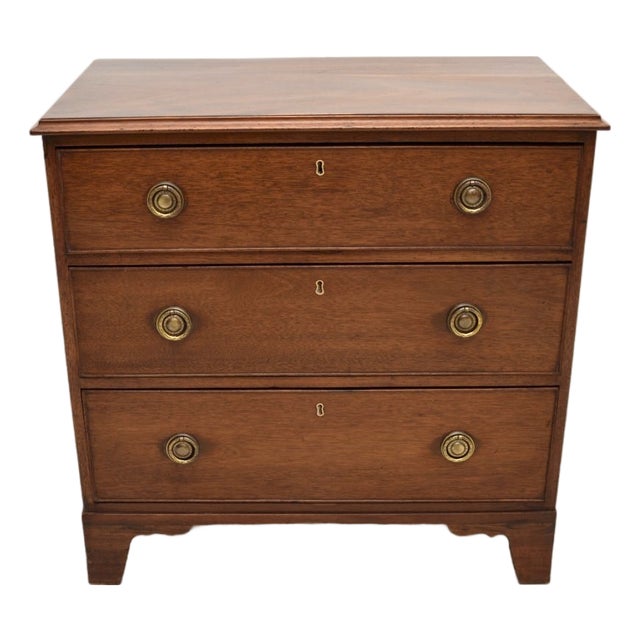 Georgian Chest of Drawers, 1790s For Sale