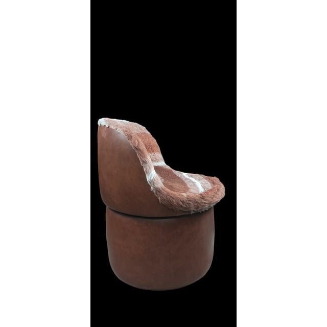 Set of Pouf Chairs in Leather and Soft Synthetic Fur with Container, 1970s For Sale - Image 4 of 8