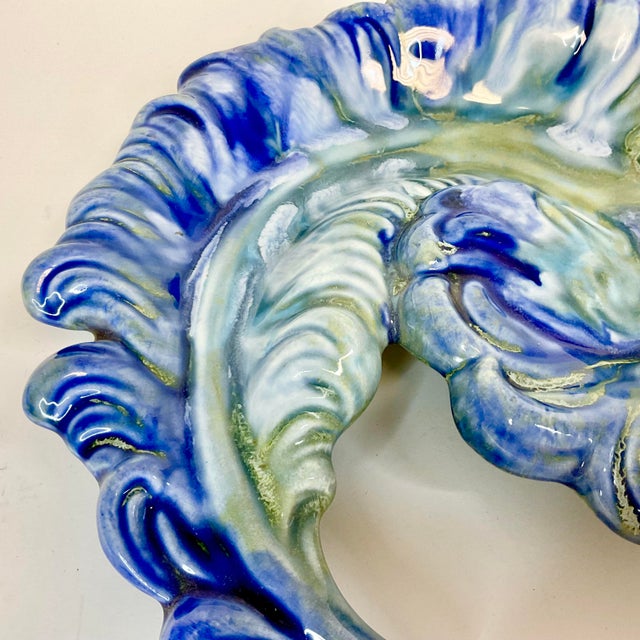 1970s Americana Folk Art Majolica Acanthus Leaf Ceramic Pottery Catchall, Signed Martha For Sale - Image 6 of 11