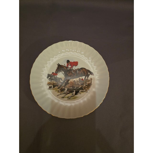 Mid 20th Century Mid 20th Century English Bone China Plates of Hunting Scenes For Sale - Image 5 of 7