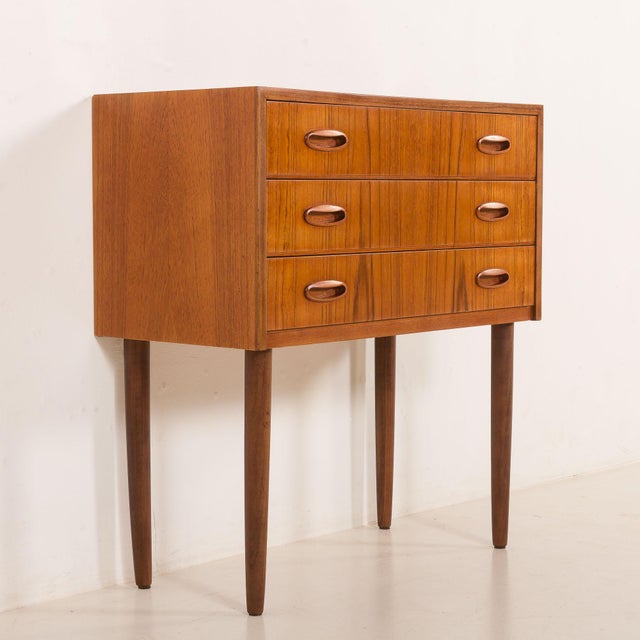 Small Vintage Danish Teak Dresser, 1960s For Sale - Image 10 of 12