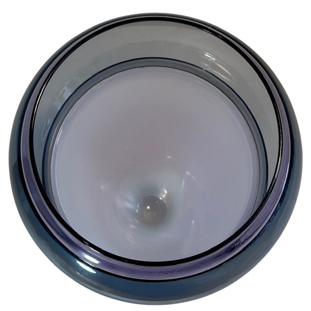 Art Glass Lavender Gray Cone Shaped Vase Brand & Greenberg 1986 For Sale - Image 15 of 17