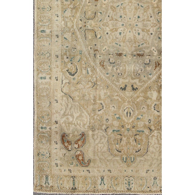 This magnificent and astounding fine weave Sivas showcases 17th century Ottoman Empire artistry, boasting marvelous...