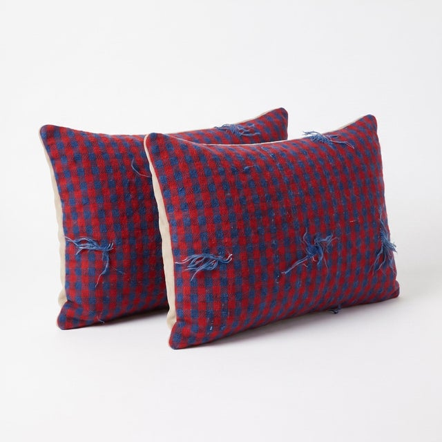 Mid-Century Modern Turkish Oushak Lumbar Kilim Pillow Cover 15'' X 23'' - Set of Two For Sale - Image 3 of 4