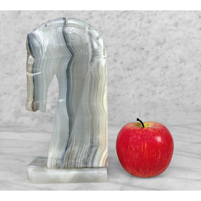 Mid-Century Art Deco Italian Onyx Stone Trojan Horse Library Bookends – A Pair For Sale - Image 4 of 10