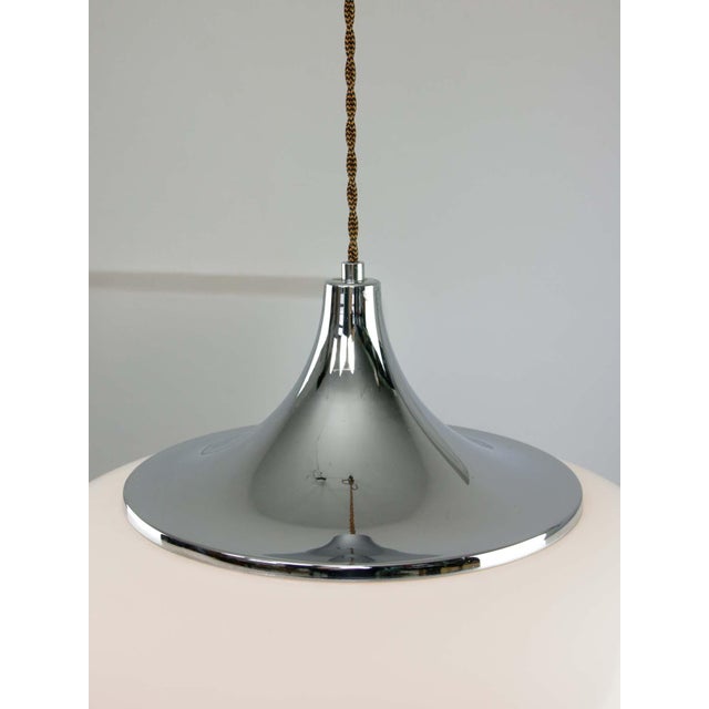 Large Space Age Pendant Light in White from Guzzini, 1970s For Sale - Image 15 of 18