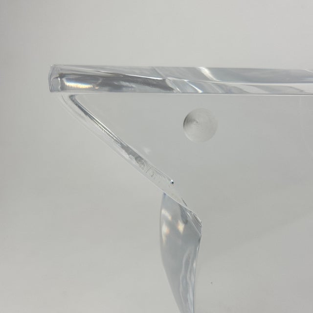 1970s 1970s Vintage Mid-Century Modern Large Lucite Bird Sculpture For Sale - Image 5 of 11