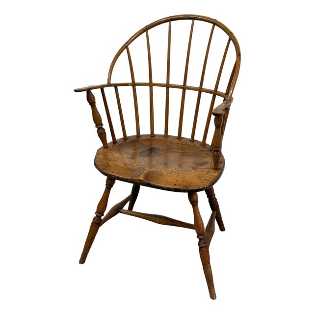 Circa 1785 Sack-Back Windsor Knuckle Armchair For Sale
