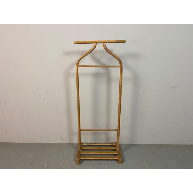 Mid-Century Modern Vintage Model 133 Bentwood Valet Stand from Thonet, Austria, 1920s For Sale - Image 3 of 7