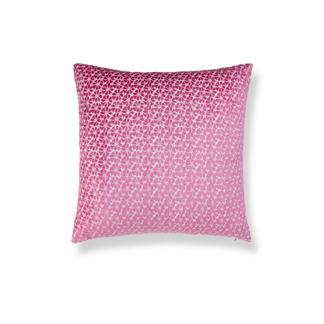 Putting a playful spin on cut velvet, Petal features cotton and viscose flowers in 8 saturated hues. This sweet botanical...