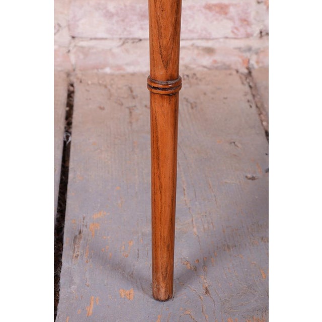 This tasteful side table is an excellent example of furniture craftsmanship from the Classicism period and originates from...