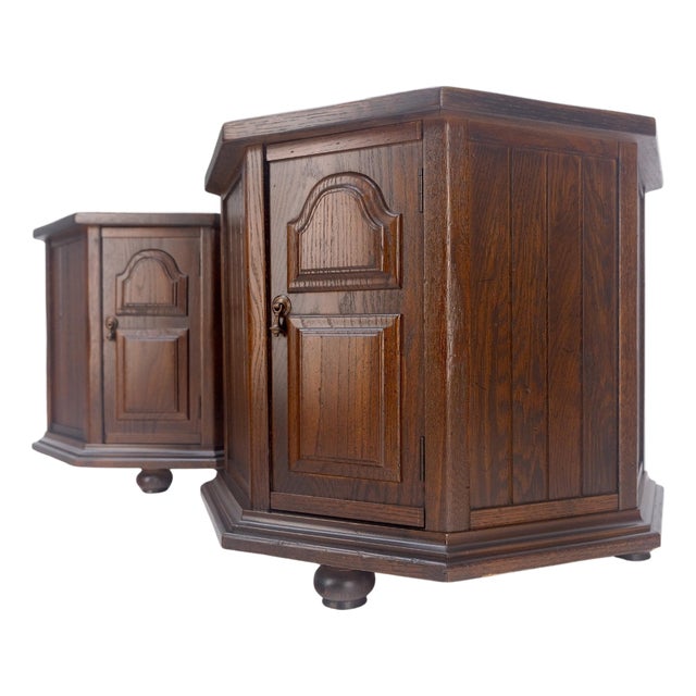 Pair Cerused Oak Round Octagon Shape 1 Door Compartment End Tables Stands MINT! For Sale