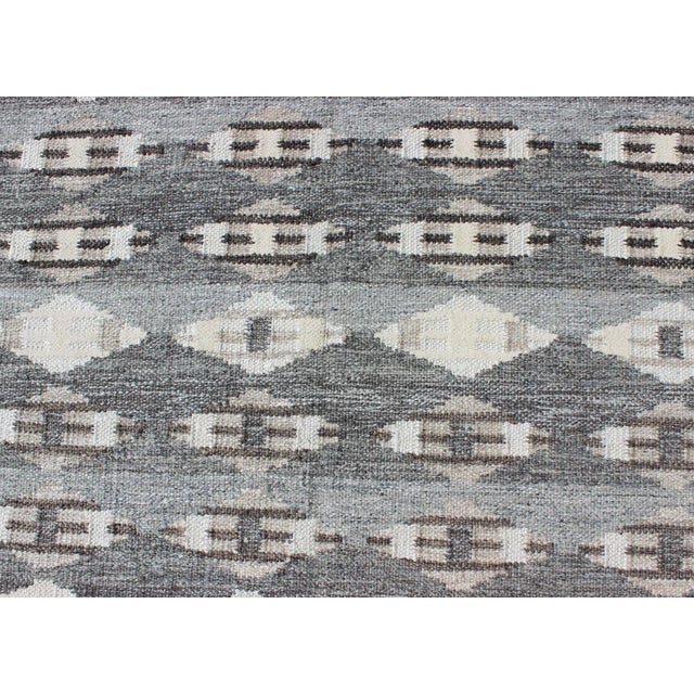 Charcoal Large Modern Scandinavian/Swedish With Geometric Design Rug in Gray & Brown For Sale - Image 8 of 13