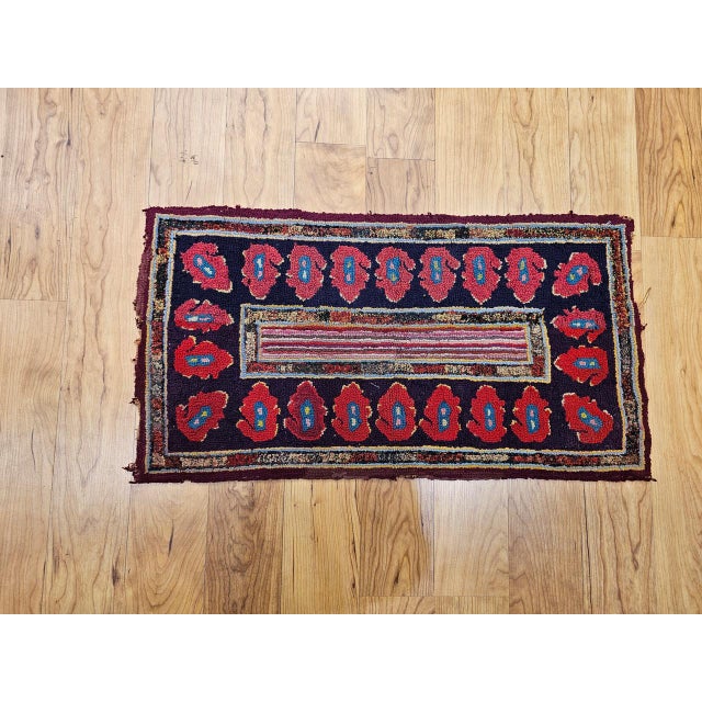 Purple Vintage American Hand Hooked Rug, Handwoven Floret Pattern, Folk Art Tapestry, 1x2 For Sale - Image 8 of 9
