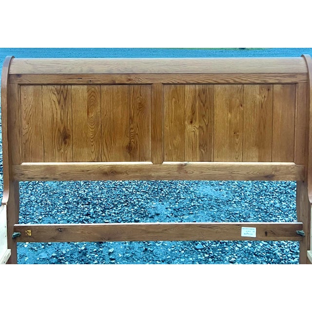 Broyhill Attic Heirlooms Made in Usa Sleigh Bed Queen Size Chairish