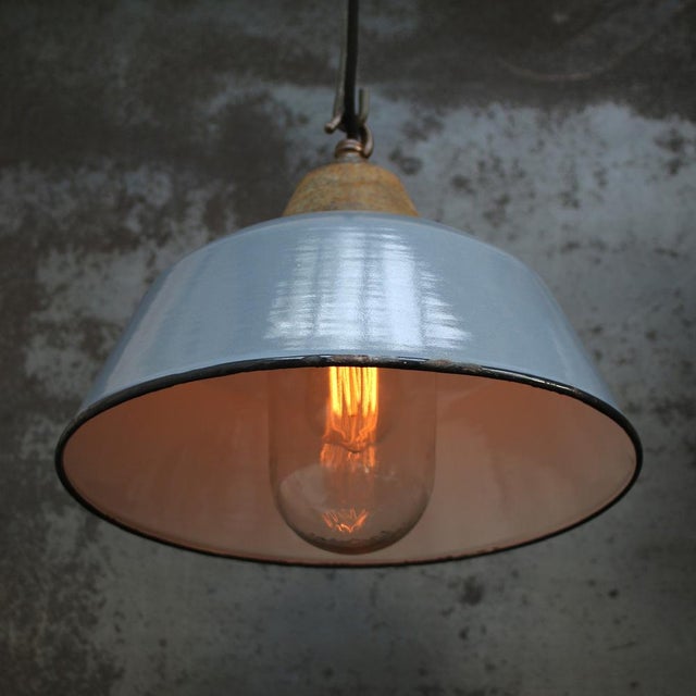 Industrial Vintage Industrial Pendant Light in Grey Enamel, Cast Iron and Clear Glass For Sale - Image 3 of 5
