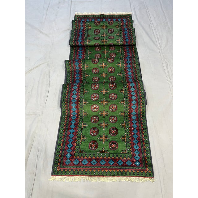 Green Tribal Geometric Hallway Runner Rug With Turquoise Border, 2'9" X 15'10" For Sale - Image 12 of 12