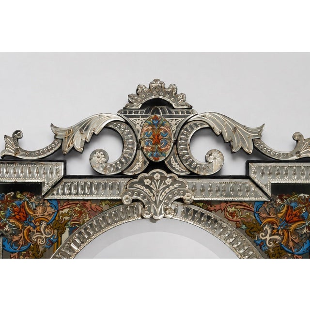 19th Century Venetian Renaissance Style Mirror with Closed Panels For Sale - Image 4 of 5