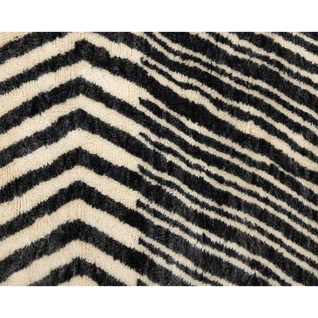 Contemporary Bold Chevron Hand-Knotted Moroccan Wool Rug | 13'0" X 10'6" | One of a Kind For Sale - Image 3 of 7