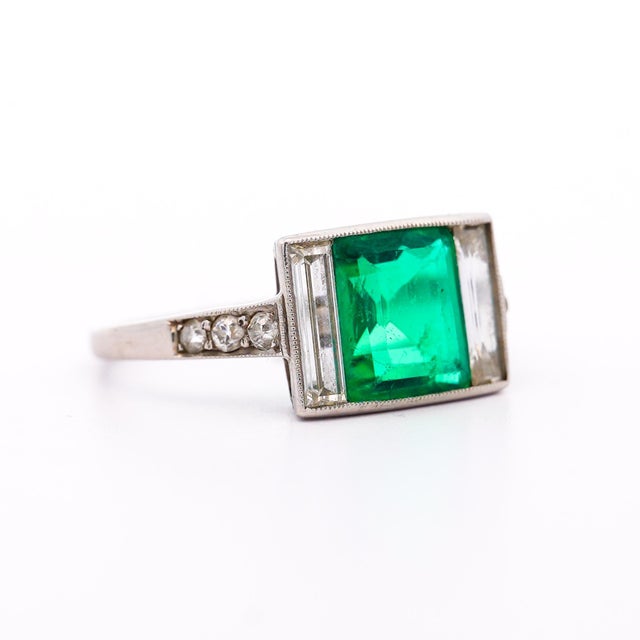 Green Art Deco 1.58 Carat No Oil Colombian Emerald & Diamond 3 Stone Platinum Ring For Sale - Image 8 of 15