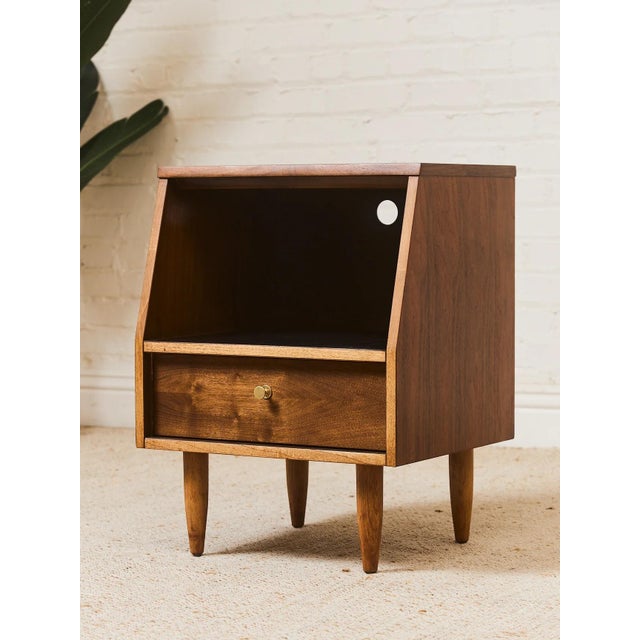 Mid 20th Century Restored Pair of Nightstands, Pair For Sale In Los Angeles - Image 6 of 10