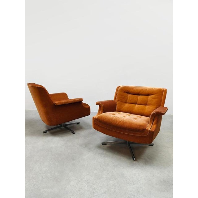 Mid-Century Modern Mid-Century Madmen Style Swivel Armchairs & Sofa, 1970s For Sale - Image 3 of 11