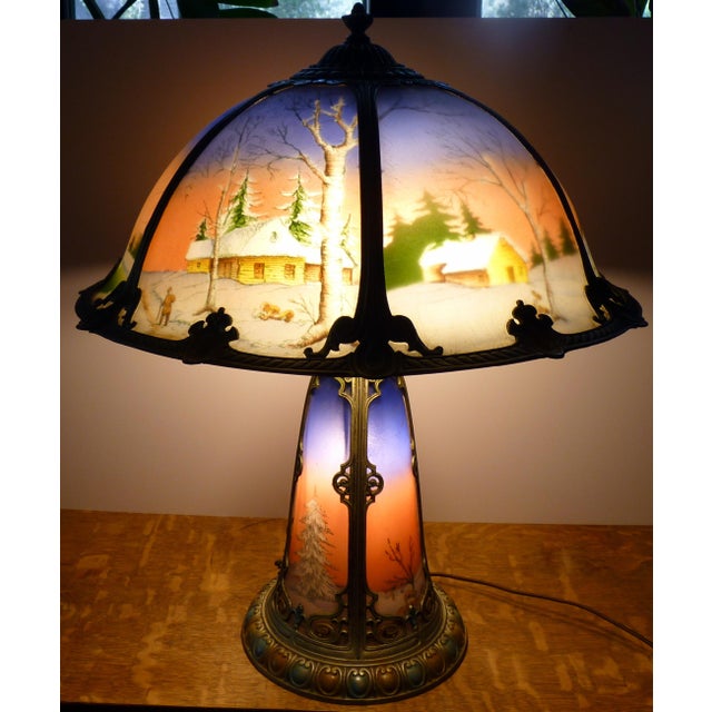 1910s Miller Phoenix Art Deco Winter Landscape Reverse Painted Lamp Penny Marshall Estate– Ice Chip Glass – Illuminated Base – For Sale - Image 18 of 18