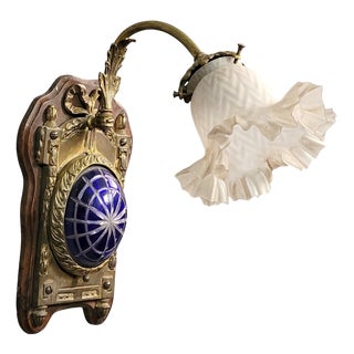 Louis XVI Style Wall Sconce in Bronze and Cut Crystal For Sale