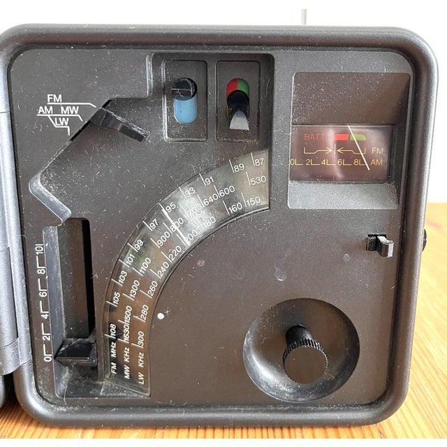 Richard Sapper TS 505a Radio by Richard Sapper for Brionvega For Sale - Image 4 of 18