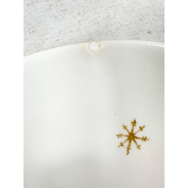 Vintage Mid-Century Modern Royal China “Star Glow” Dinner Plates - Set of 13 For Sale In New Orleans - Image 6 of 9