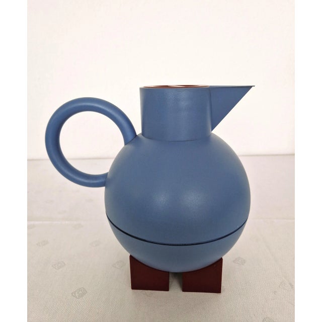 Memphis 1990s Alessi "Euclid" Thermos Flask by Michael Graves Memphis Design Blue and Burgundy For Sale - Image 3 of 8