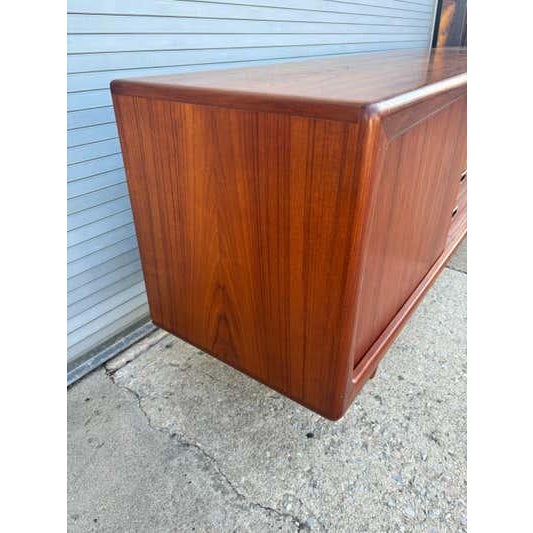 Brown H.P. Hansen Teak Credenza, Scandinavian Modern, Denmark, 1962 For Sale - Image 8 of 15