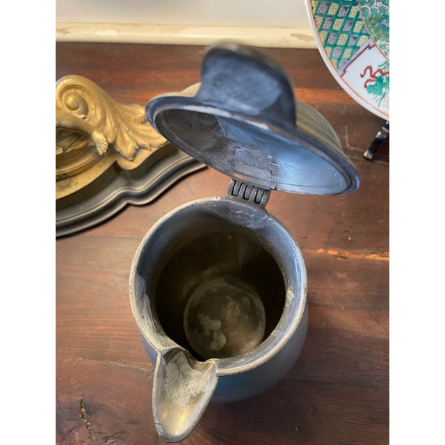 18th Century Flemish Pewter Pear Shaped Flagon Kan Inscribed Count De Buisseret For Sale - Image 10 of 13