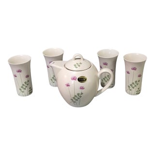 Late 20th Century Japanese Utsuwa Tea Pot & Four Cups Pink Wild Flower Pattern - 5 pcs For Sale