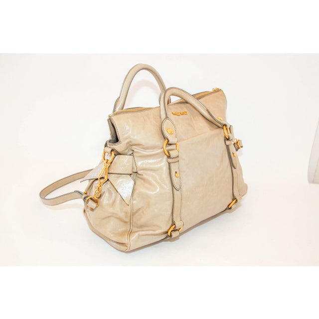 MIU MIU Beige Vitello Lux Bow Leather Hand Bag Satchel Tote For Sale - Image 9 of 11