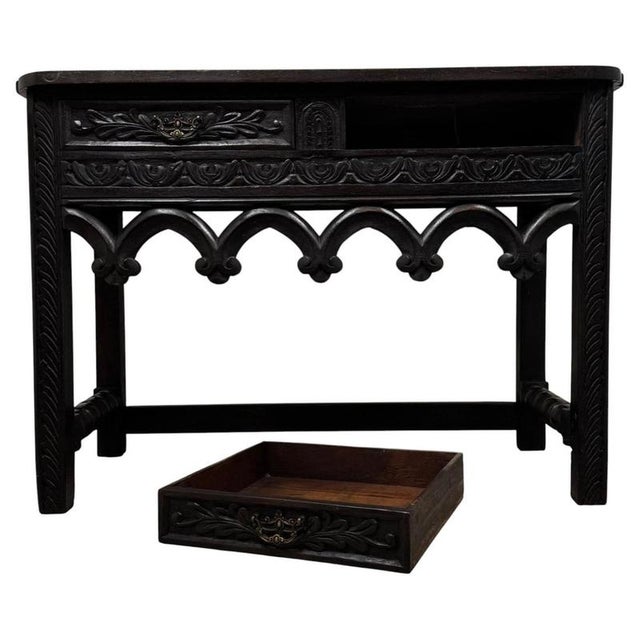 Antique Gothic Style Side Table in Carved Oak, 1800s For Sale - Image 3 of 12