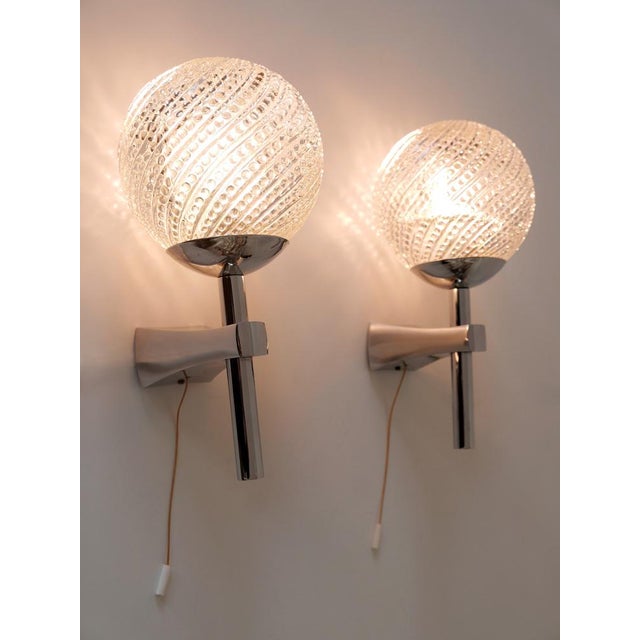 Silver Mid-Century Modern Textured Glass Wall Lamps, 1970s, Set of 2 For Sale - Image 8 of 17