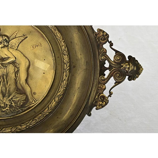 Traditional French 19th Century Bronze Neoclassical Tazza of Cupid and Venus For Sale - Image 3 of 10