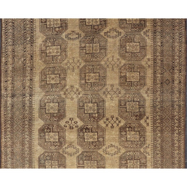 Hand-Knotted Turkomen Ersari Rug in Wool With Gul Design in Brown, Tan & Taupe For Sale In Atlanta - Image 6 of 9