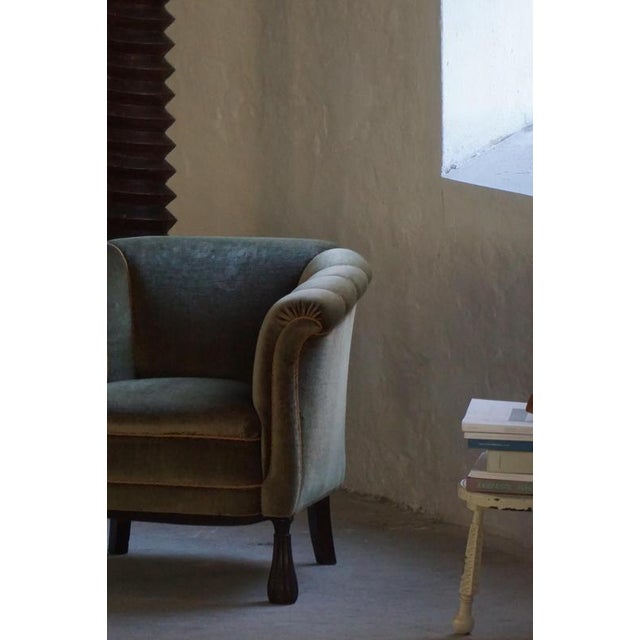 Mid-20th Century Danish Shell Lounge Chairs in Green Velvet, 1940s, Set of 2 For Sale - Image 13 of 18