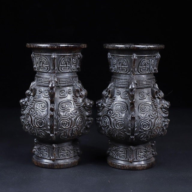 Traditional Late 19th Century Pair of Carved Faux Horn Beast-Face Vases With Handles For Sale - Image 3 of 10