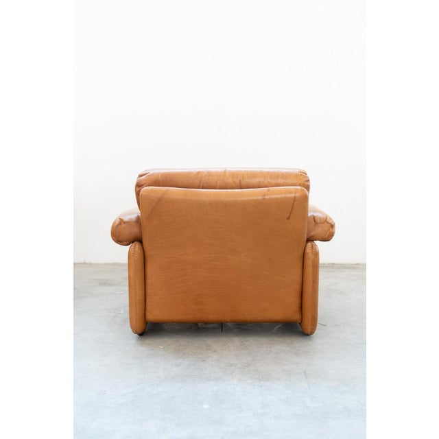 Model Coronado Armchairs with Poufs in Cognac by Tobia & Afra Scarpa for B&B Italia, 1970, Set of 4 For Sale - Image 11 of 18