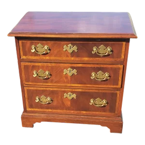 Baker Furniture Chippendale Mahogany and Banded Satinwood Side Chest of Drawers
