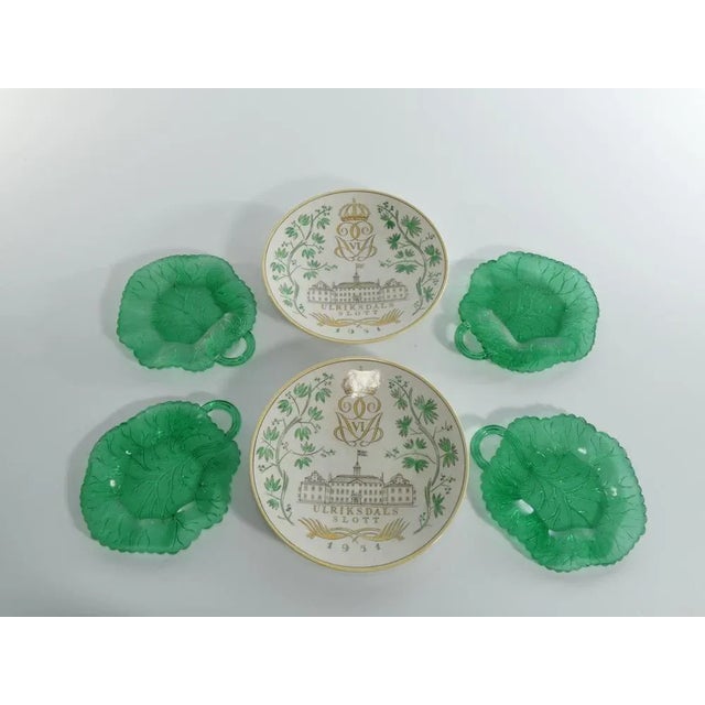 Aesthetic Movement Emerald Green Glass Leaf Plates, Set of 4 For Sale - Image 4 of 13