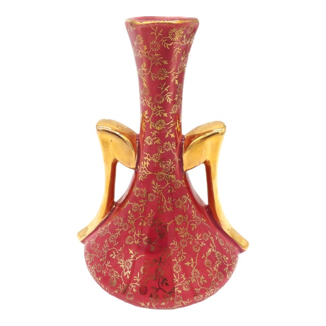 22k Gold Usa Crimson Vase | Mid Century Hollywood Regency | Chintz Floral Twin Handle For Sale