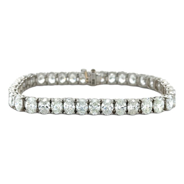 20.56 Carats Oval Cut Diamond Tennis Bracelet For Sale